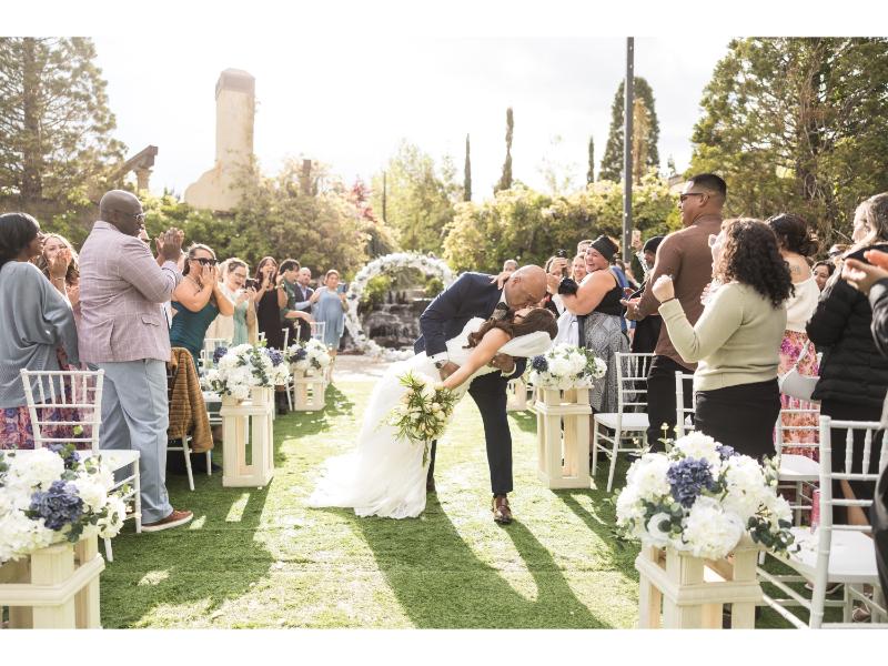 Just Married in Reno Las Cascadas